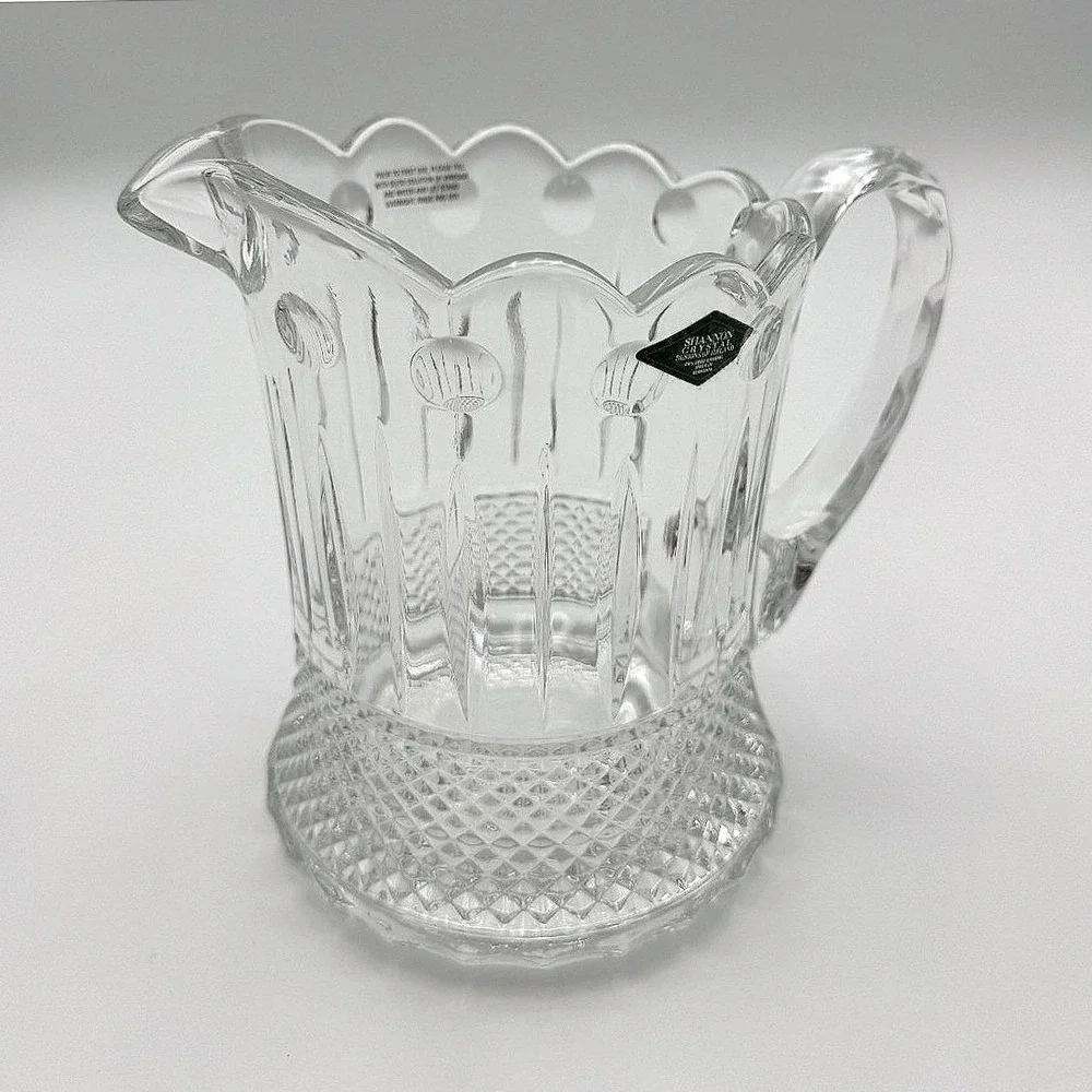Shannon Crystal Godinger 24% Lead Crystal Pitcher 42oz Scalloped Rim Cut Crystal